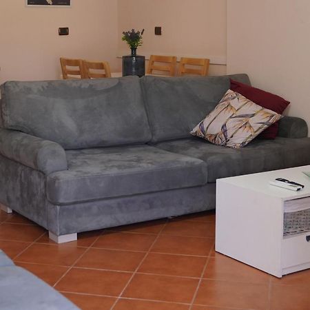 Stylish Apartment Near Tirana Center ภายนอก รูปภาพ