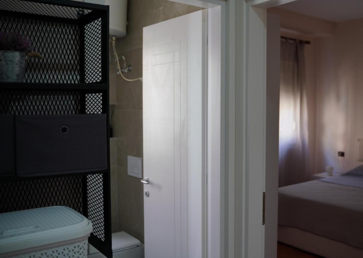 Stylish Apartment Near Tirana Center ภายนอก รูปภาพ
